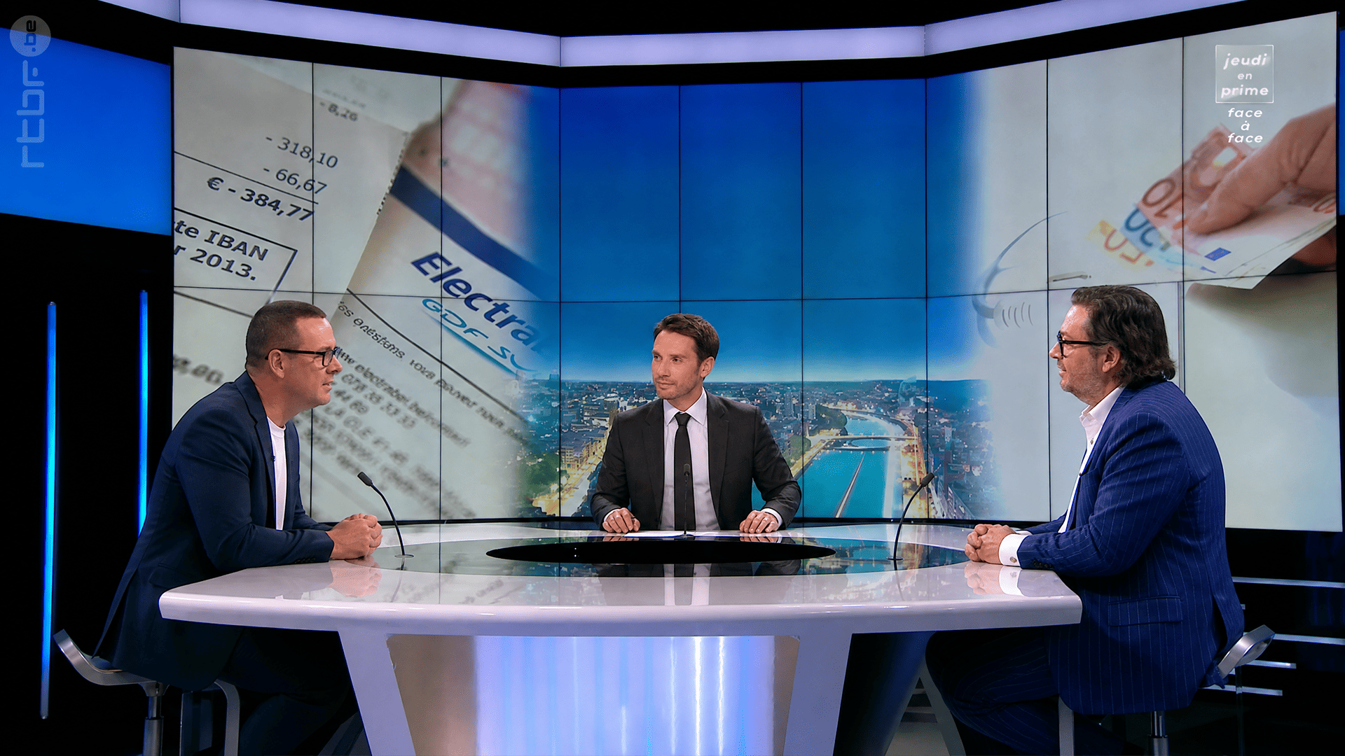 Raoul Hedebouw et Marc Coucke face à face sur le plateau de Jeudi en Prime.